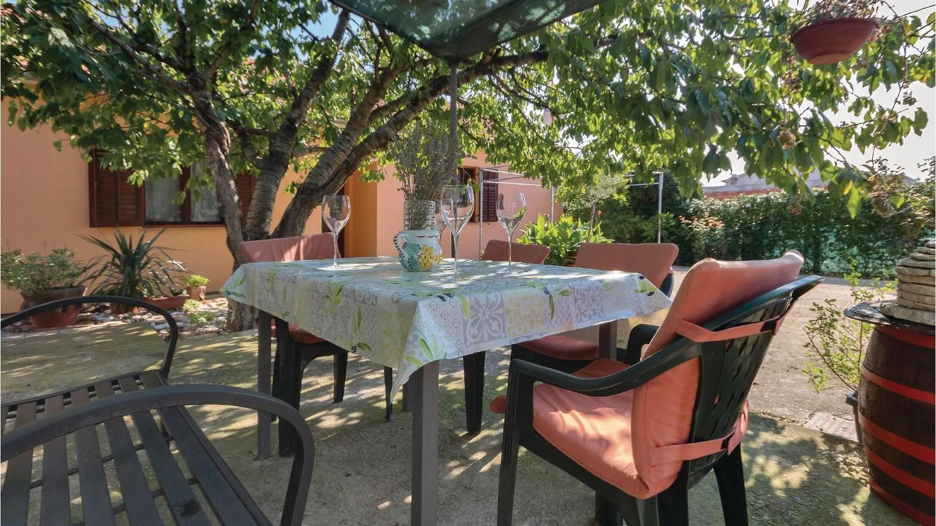 Holiday home 2 Bedroom Beautiful Home In Sikici Pula