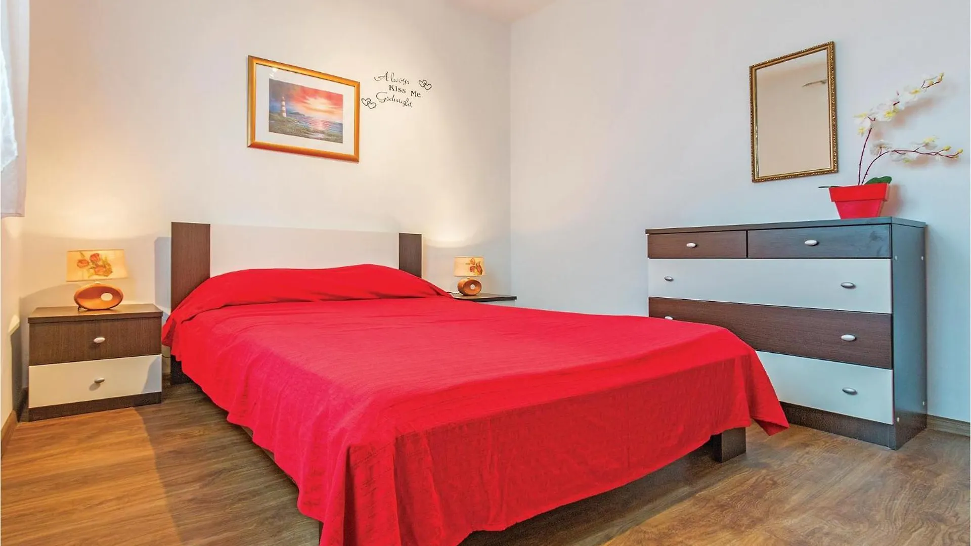 2 Bedroom Beautiful Home In Sikici Pula Holiday home