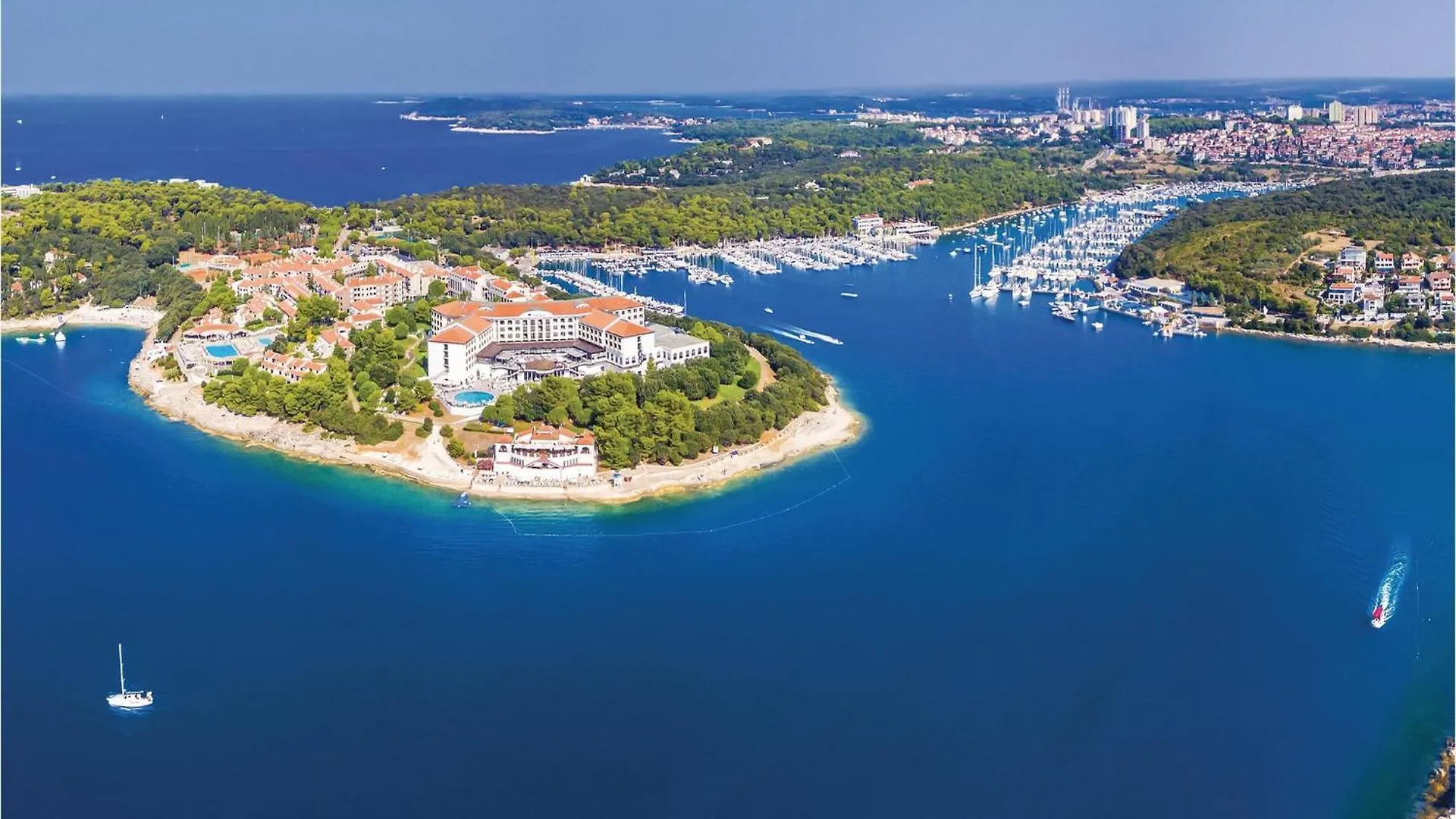 2 Bedroom Beautiful Home In Sikici Pula Croatia